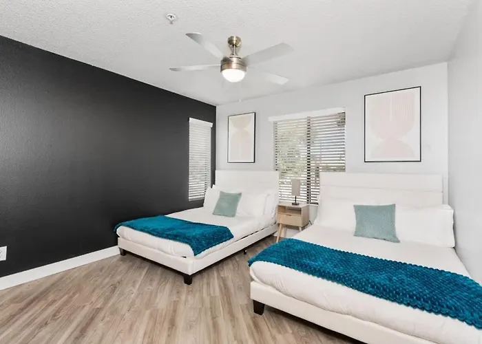 Chill 2br Near Asu, Pool, Grill, Parking,pet Frndly Tempe